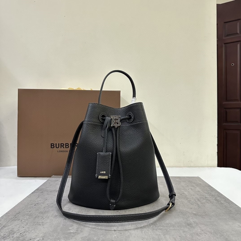 B**rry bucket bags